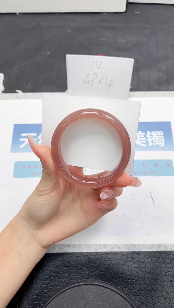 【闪购商品】石英质玉手镯未镶嵌167-53.9