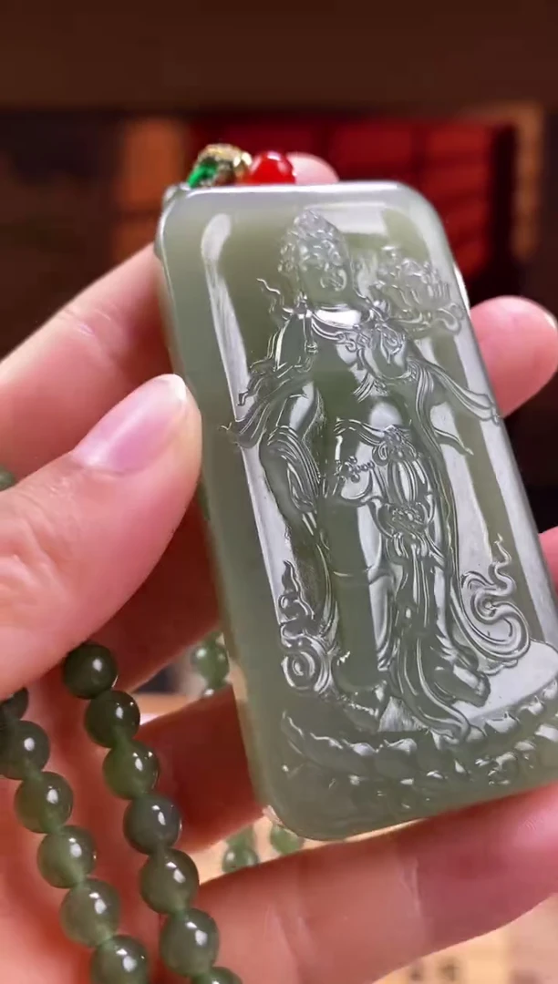 和田玉未镶嵌颈饰D016