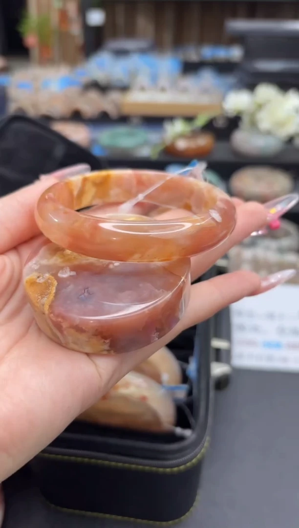 未镶嵌手镯石英质玉174(59圈赠送镯心)不退不换