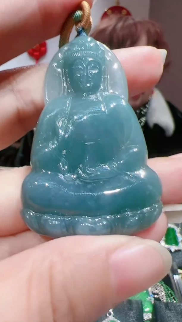 【闪购商品】翡翠颈饰未镶嵌202521057