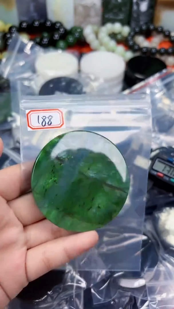 颈饰未镶嵌和田玉和田玉