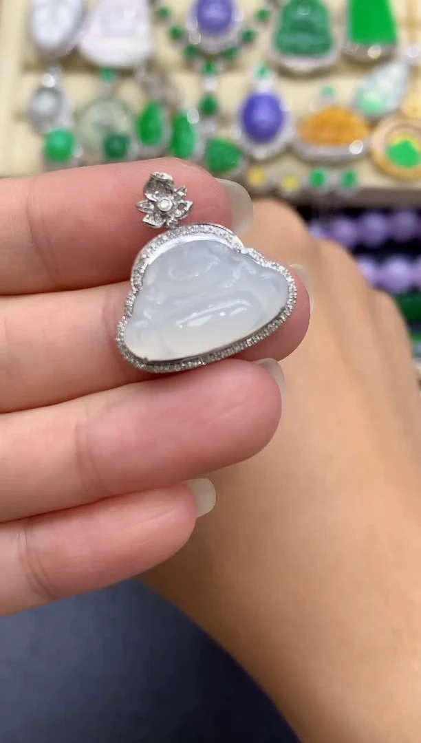 颈饰18K金镶嵌翡翠209-中国好珍宝