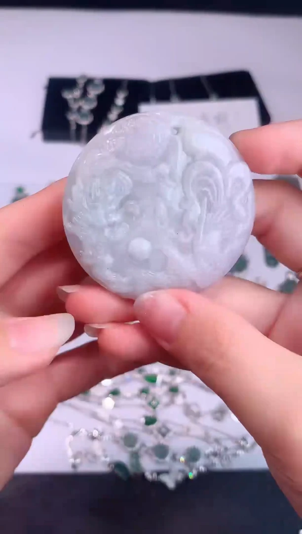 颈饰未镶嵌翡翠0芹0翡翠珠宝435