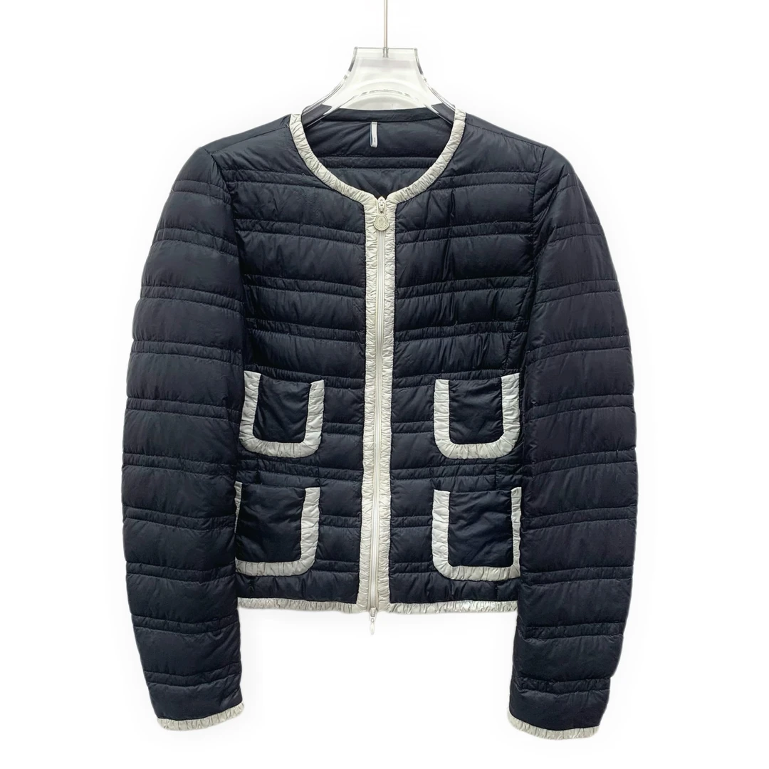 95新 MONCLER KW0159 黑色羽绒服外套  XS码