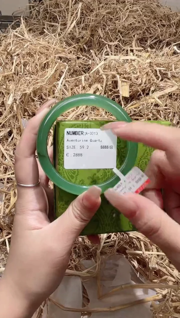 未镶嵌手镯石英质玉A3213LV