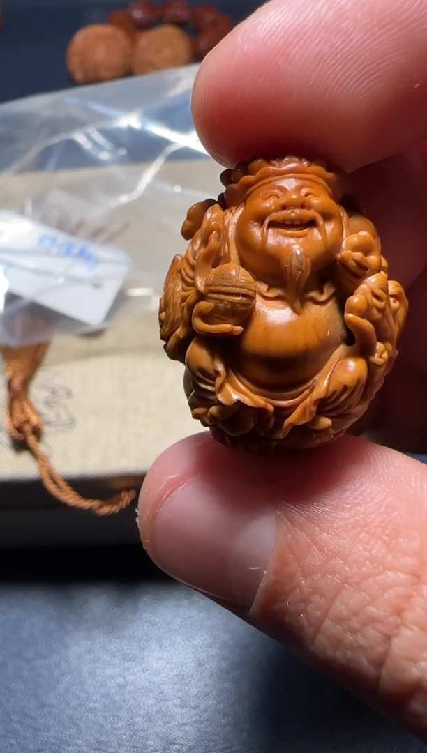 【闪购商品】橄榄核手串/手链骑兽财神