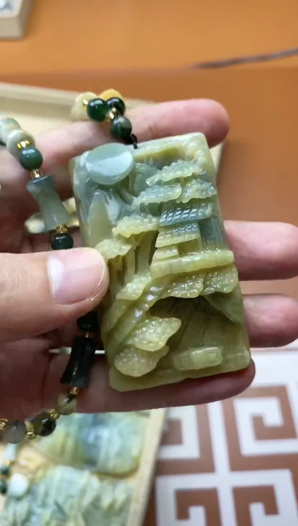 【闪购商品】蛇纹石玉其它未镶嵌多样性发货一个