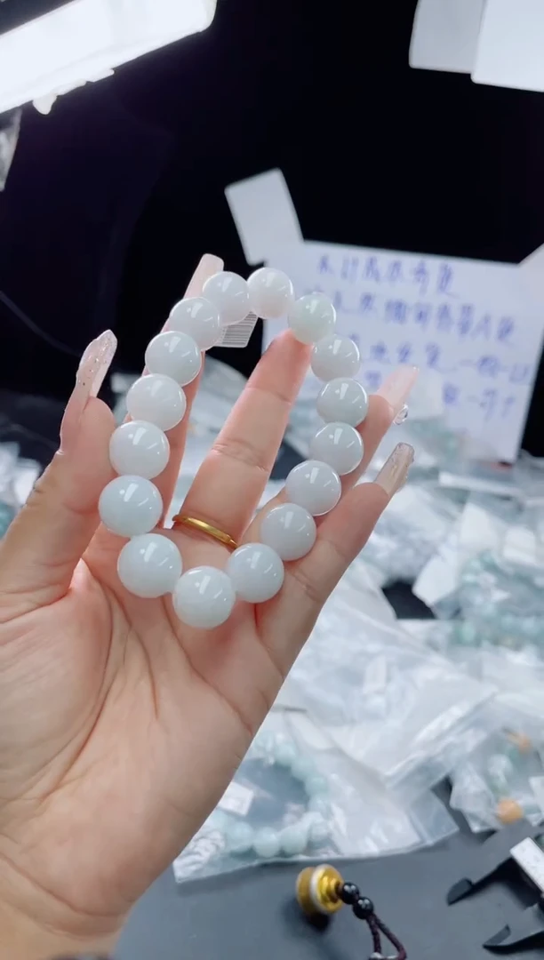 未镶嵌定制翡翠珠串13.9