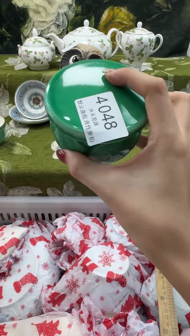 瓷片茼**o瓷片  4 048