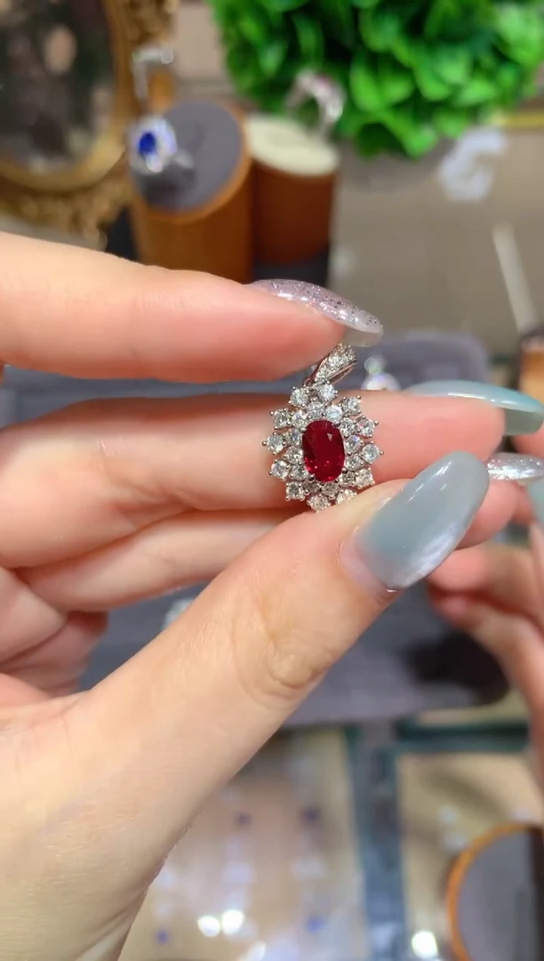 18K金镶嵌吊坠(不含链)红宝石1.0CT