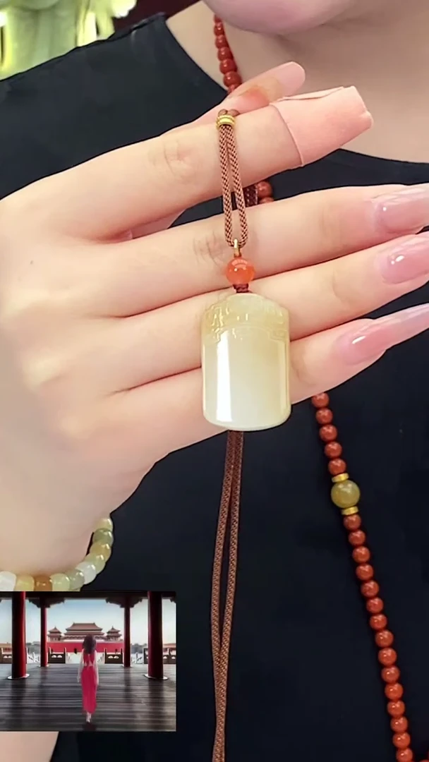 未镶嵌和田玉挂件闪购糖白攻防兼备尺寸约33*21mm