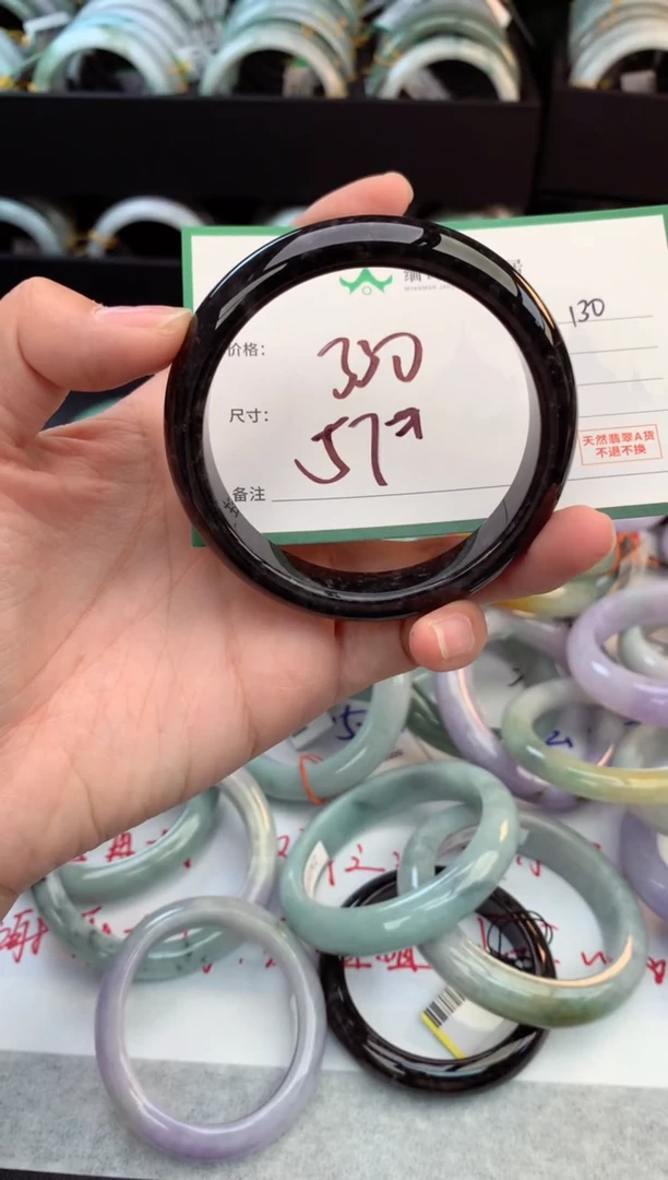 未镶嵌定制翡翠等****啡毛货需精细抛光+多人