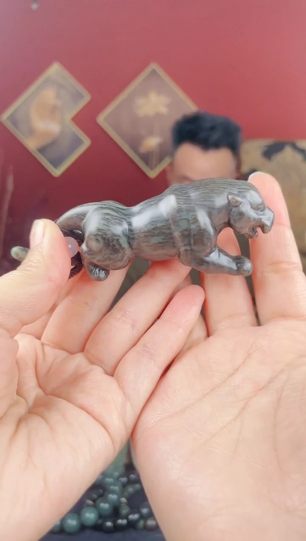 【闪购商品】和田玉把件未镶嵌豹子