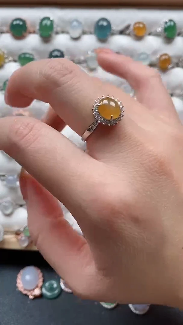 【闪购商品】翡翠戒指银S925镶嵌一物一证一礼盒