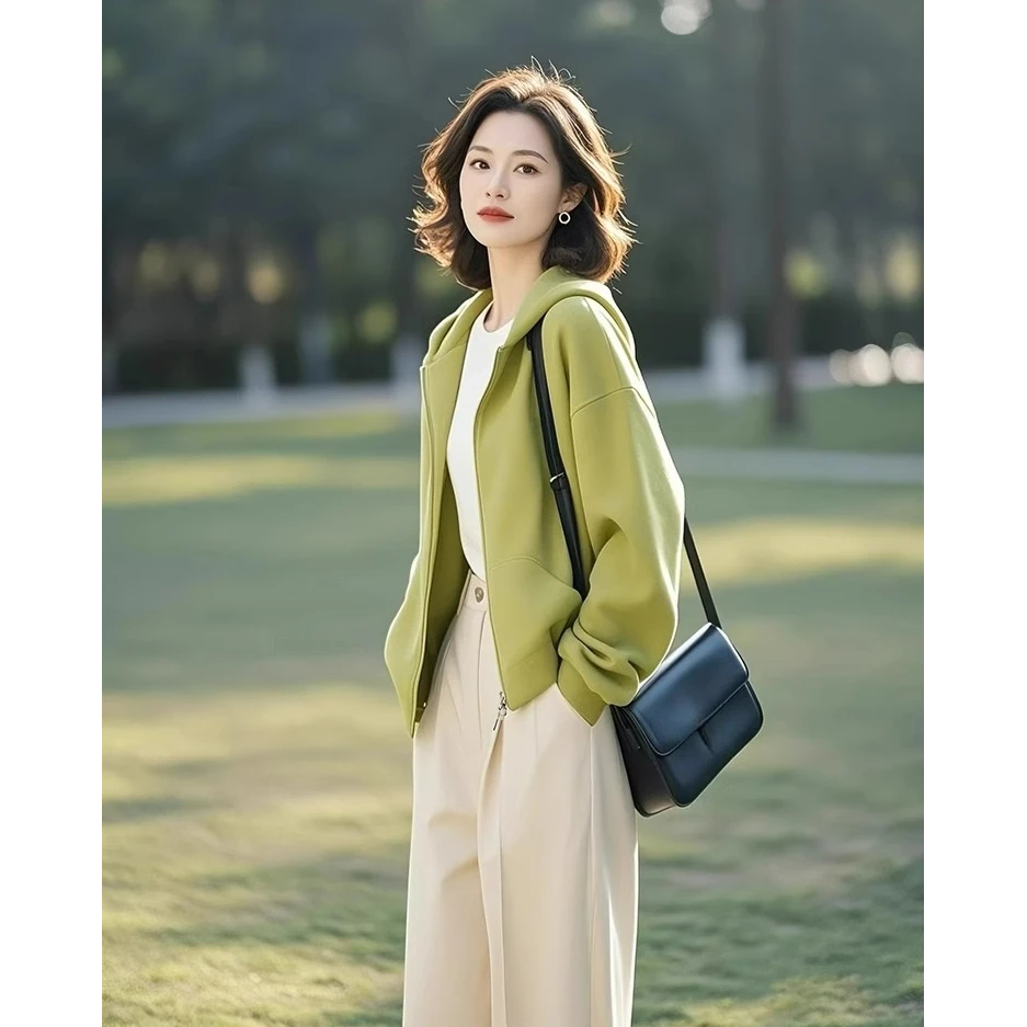 2025超火小个子设计感百搭高级小众不撞款绿色卫衣外套女早春新款