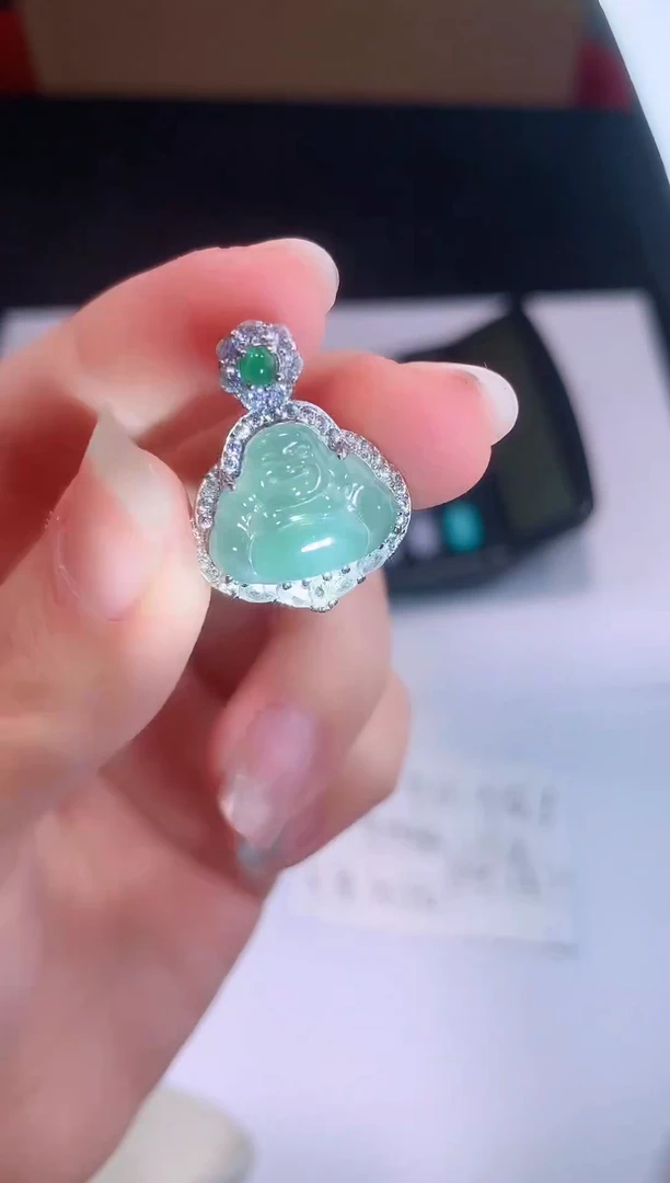 颈饰未镶嵌翡翠0芹0翡翠珠宝741