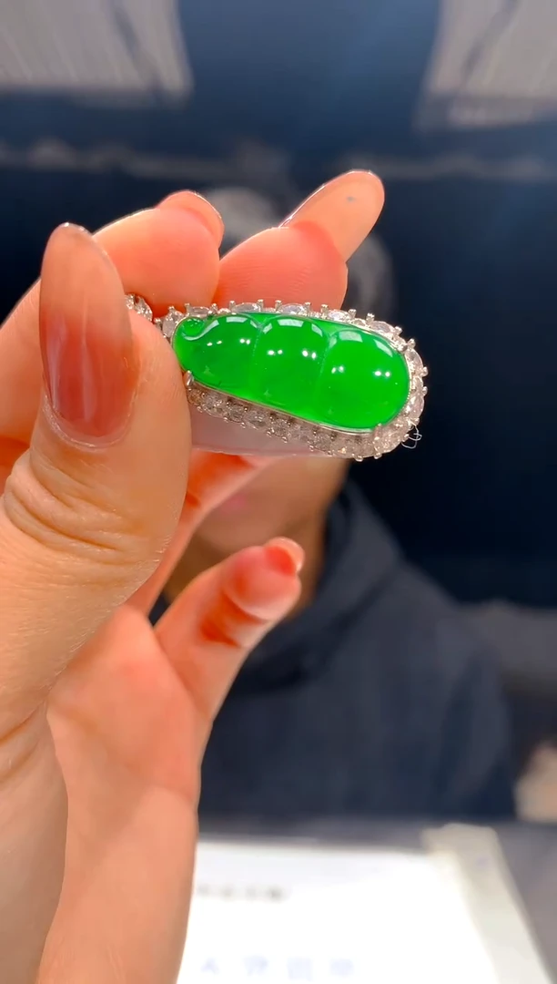 【闪购商品】定制翡翠未镶嵌45定制翡翠-多样性发货（发其一）