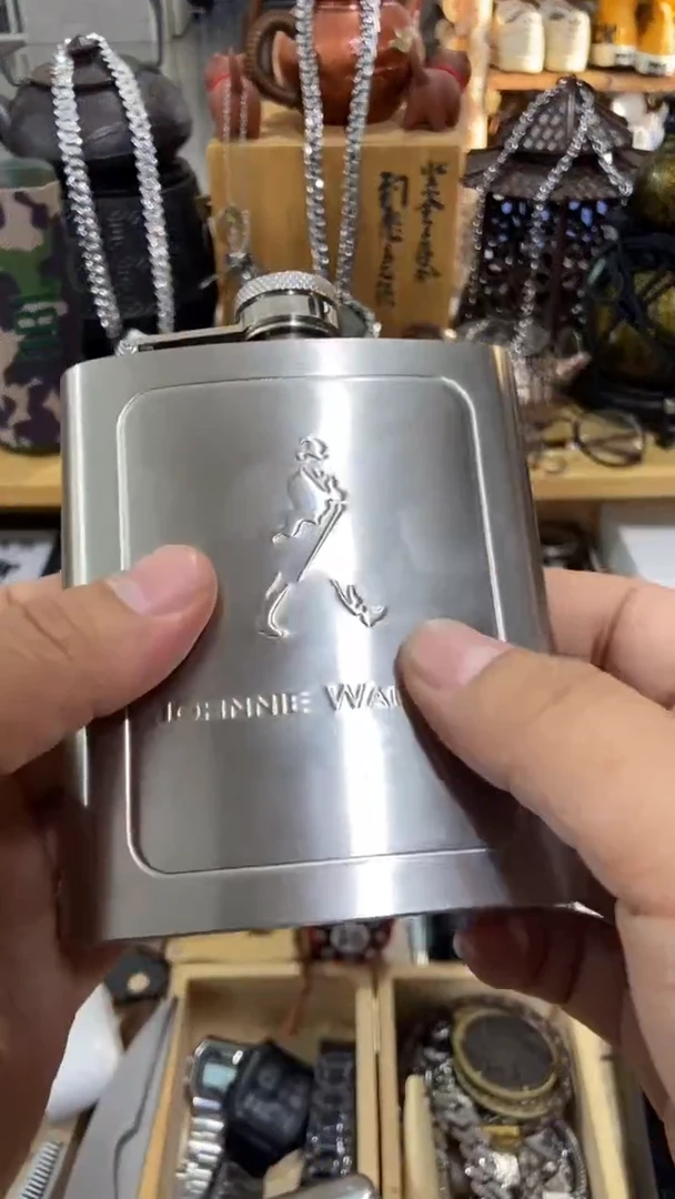瓷片闪购商品 如图所示