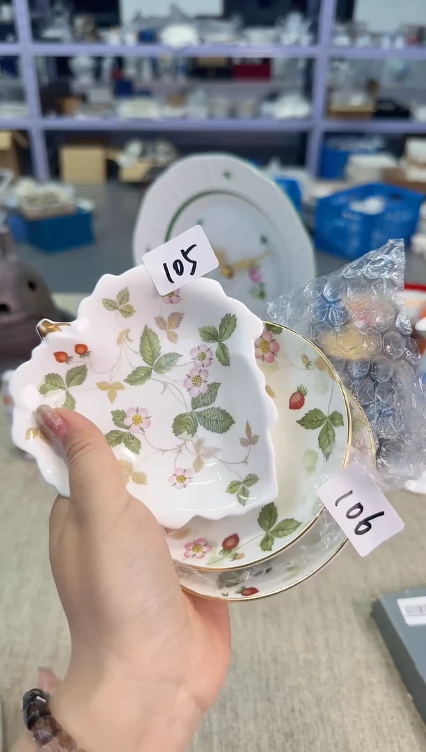 卡*泡泡家好看的瓷器