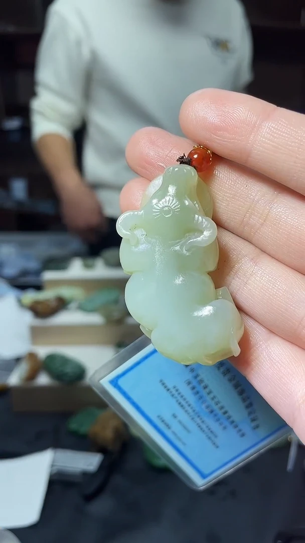 【闪购商品】和田玉颈饰未镶嵌1