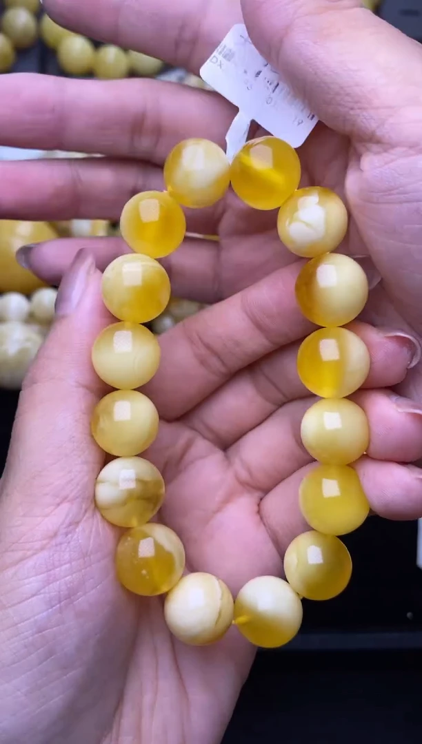 裸石琥珀未镶嵌13mm+大小姐珠宝37