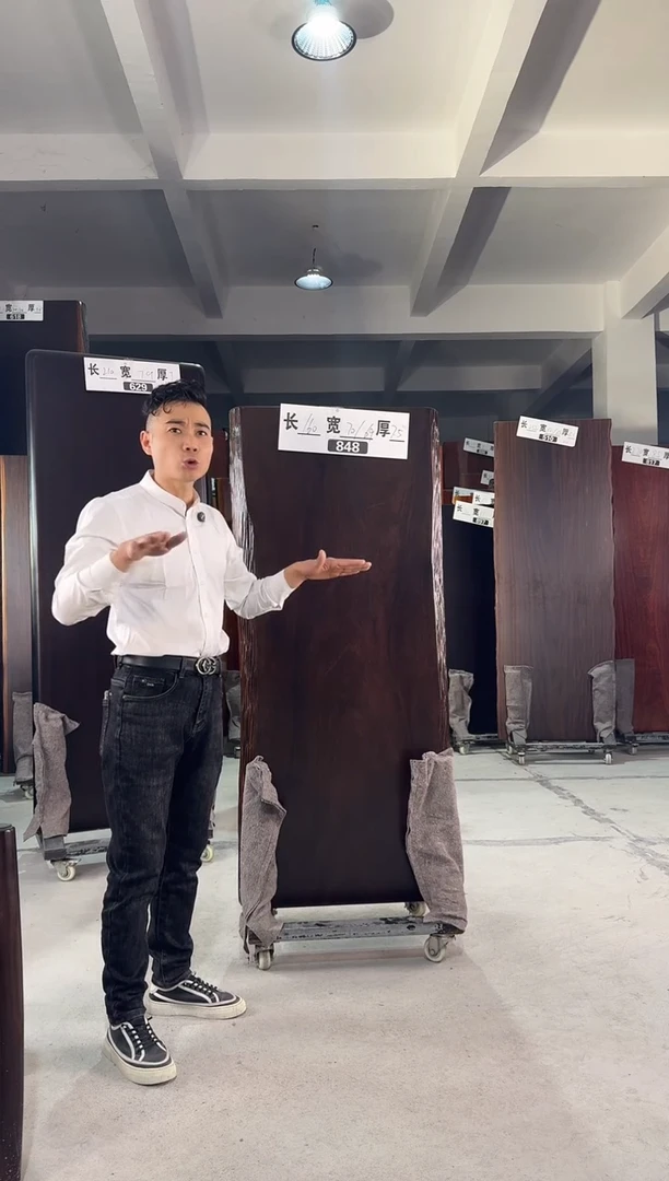 木（非红木类）848刚果黑檀160*70*69*7.5