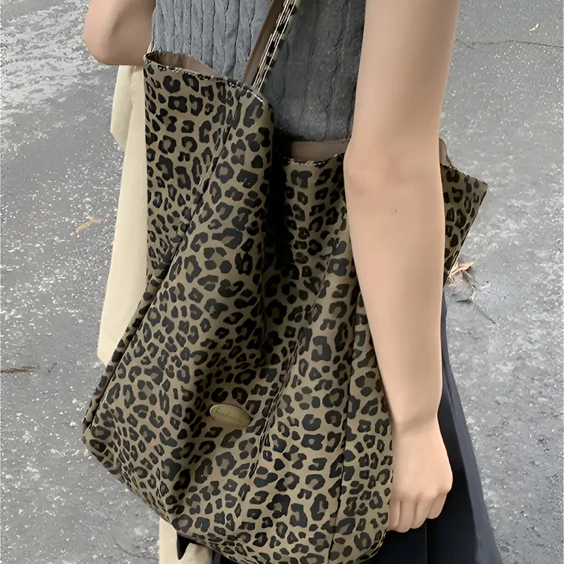 通勤豹纹帆布包包女2025秋冬新款时尚学院托特包休闲大容量单肩包