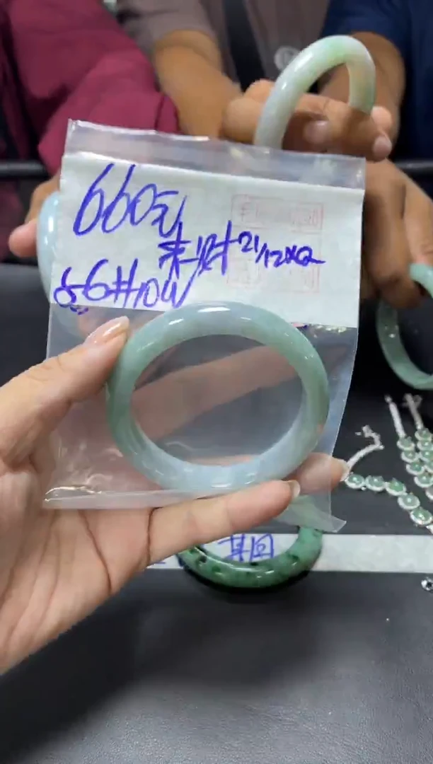 未镶嵌定制翡翠来***财+手镯56#660元  毛货需抛光