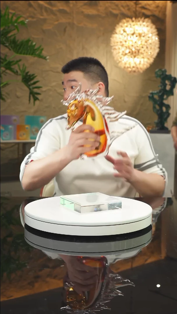 【闪购商品】瓷片设计款马摆件