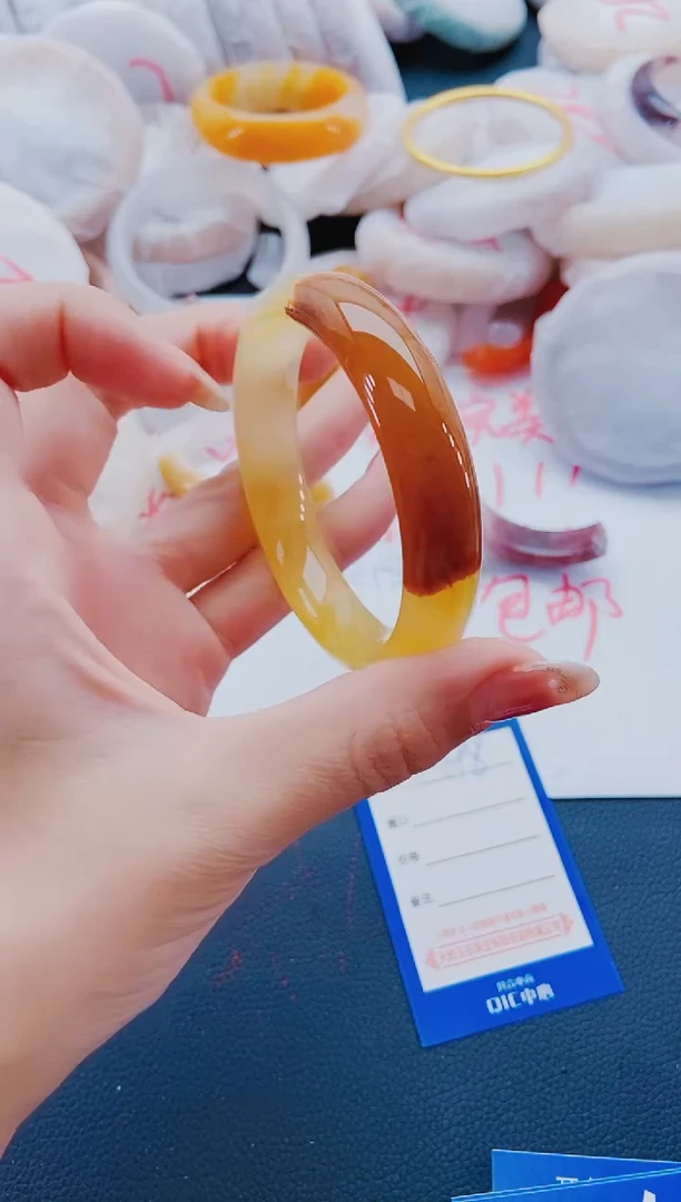 未镶嵌手镯石英质玉M198-56-57