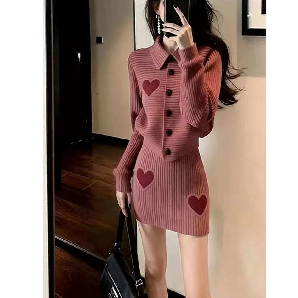 Z627独特漂亮冬装一整套2026粉色高级感气质针织毛衣短裙两件套潮