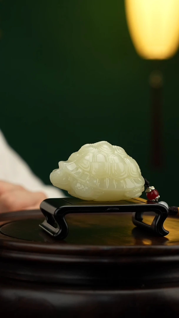 玉【富甲天下】天然玉石乌龟手把件桌面小摆件