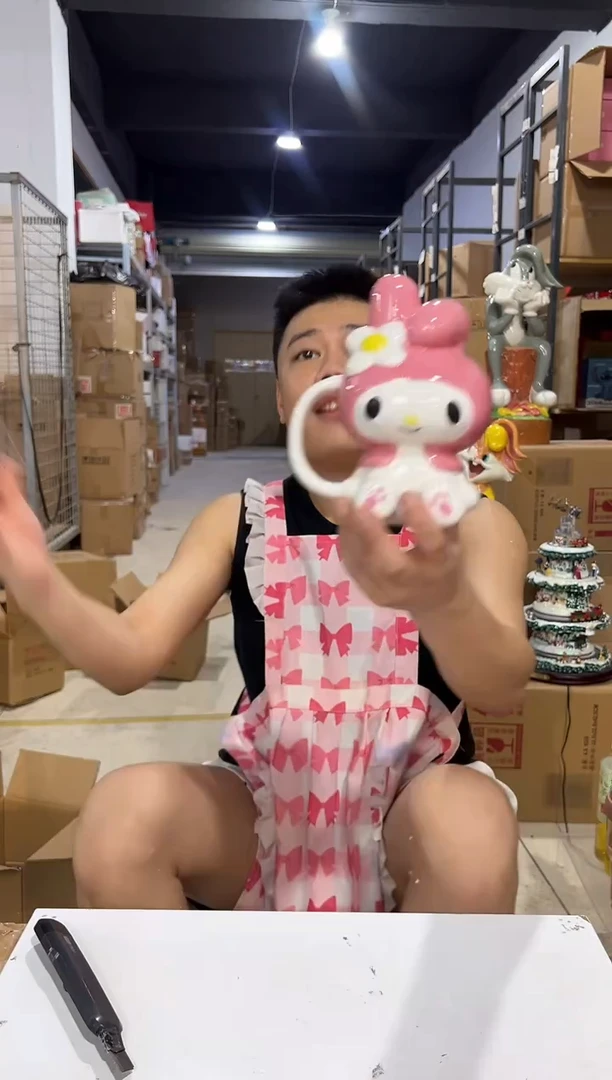 瓷片美乐蒂全身杯