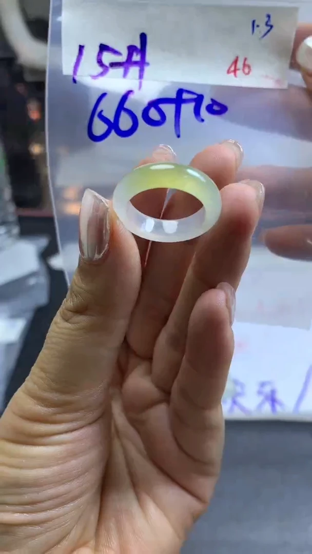 未镶嵌定制翡翠毛货需精细抛光拍一发一