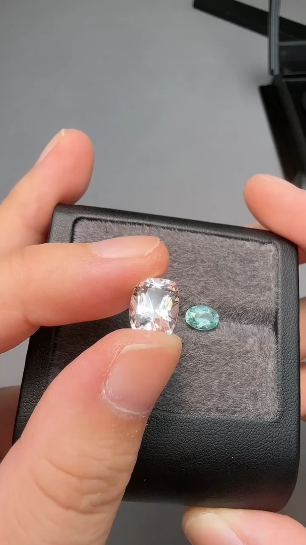 【闪购商品】赛黄晶枕型未镶嵌3ct-A011-1p送磷/灰石