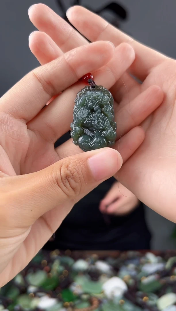 和田玉未镶嵌颈饰拍一发一，多样性发货