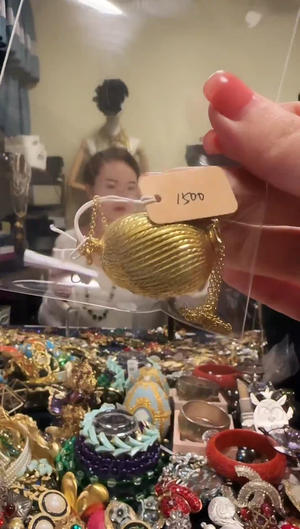 乐*直播间所见即所得