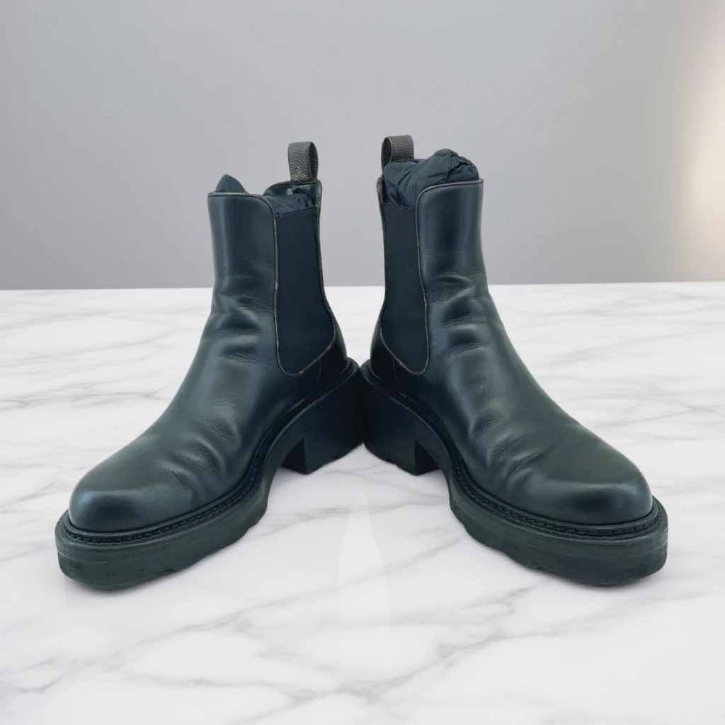 95新 LouisVuitton/路易威登 黑色靴子 1773 5697