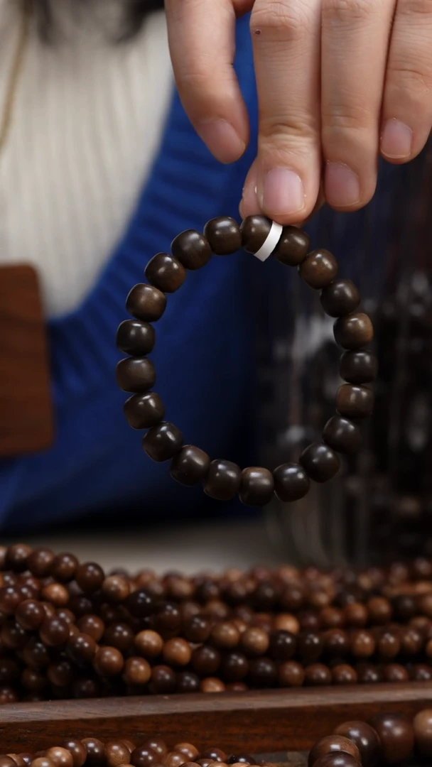 檀香木手串/手链阴沉老山檀香9*10老型多样式发其一