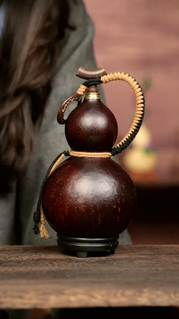 109号中药煮色  700ml左右 大漆葫芦水壶/酒壶 一物一拍