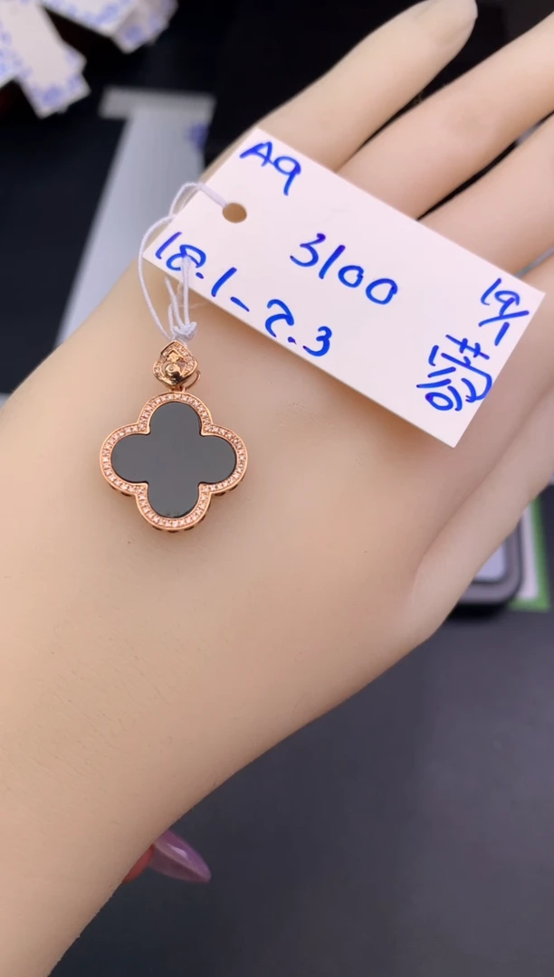 【闪购商品】翡翠吊坠(不含链)未镶嵌吊坠