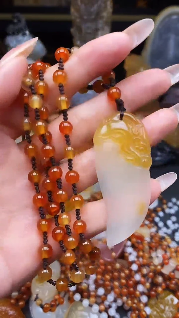 玛瑙/玉髓颈饰未镶嵌天***ㅤdd