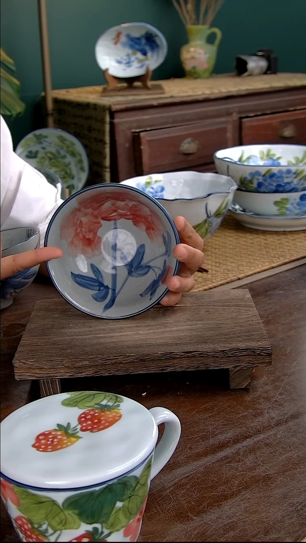 瓷片5.5英寸鸡心碗-红牡丹