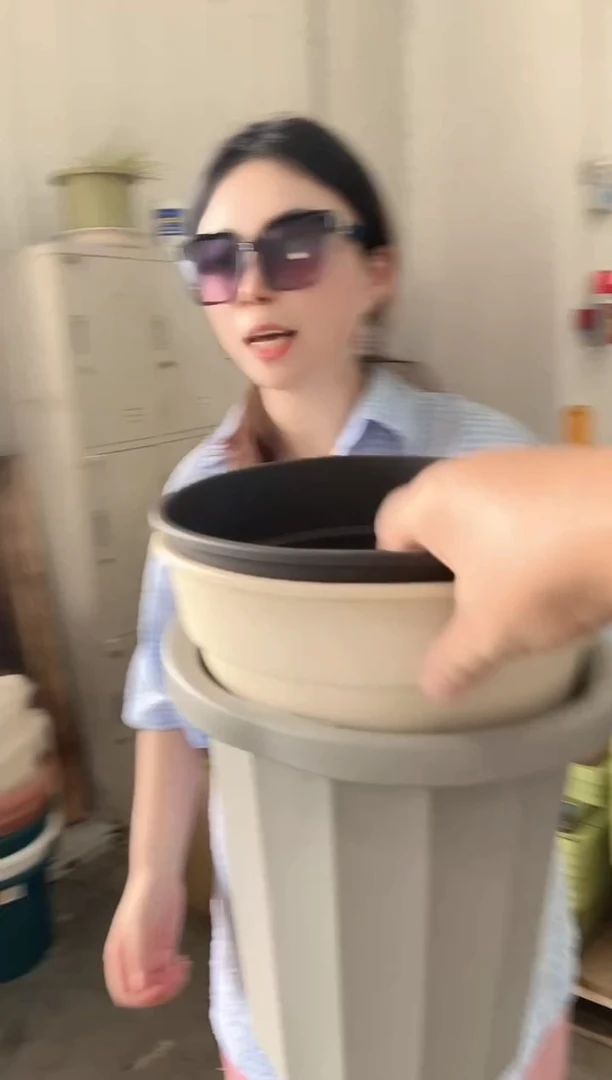 瑕疵素烧风和多棱花盆共3只装