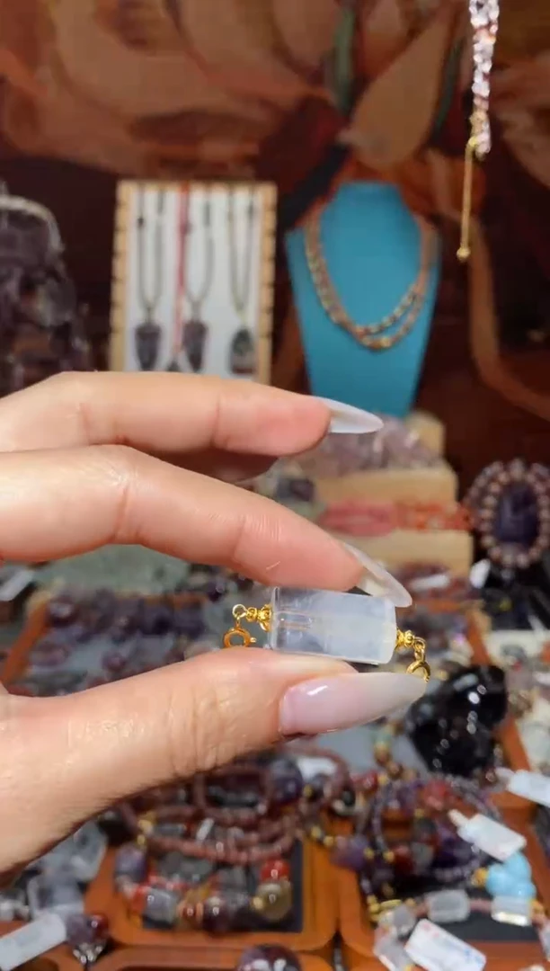 【闪购商品】水晶吊坠未镶嵌蓝针双扣