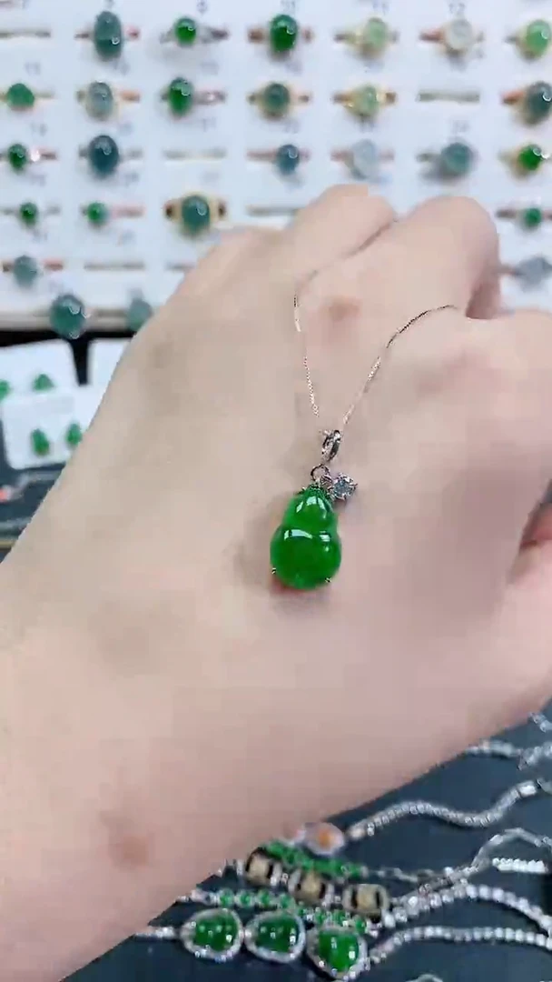 颈饰银S925镶嵌翡翠天然翡翠