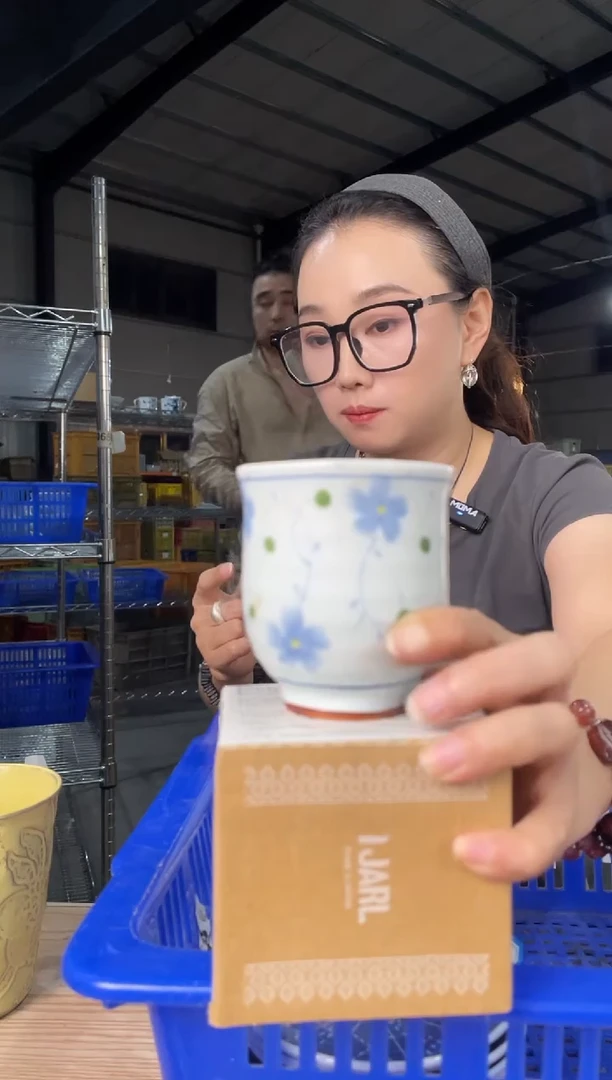 瓷        160号2件