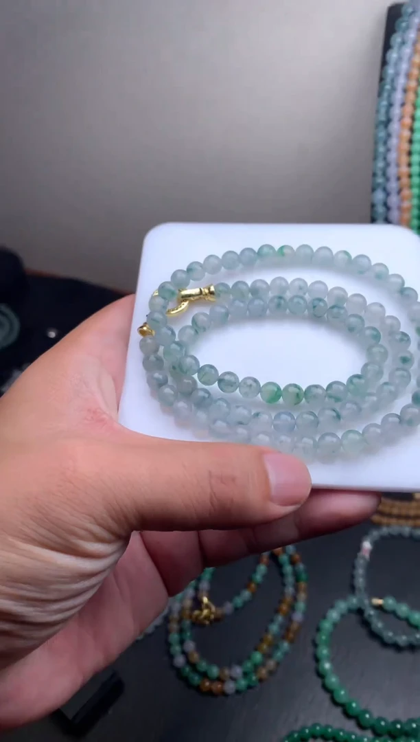 未镶嵌定制翡翠20卡6.6