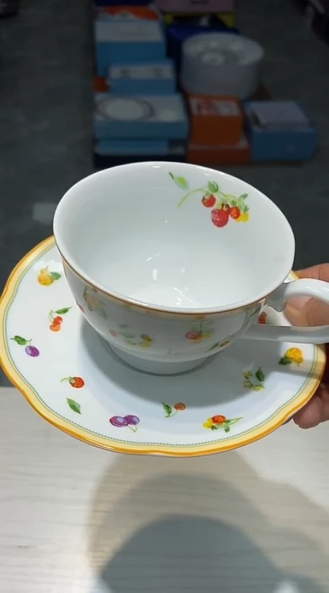 瓷片生活的本意是开心啊@@1