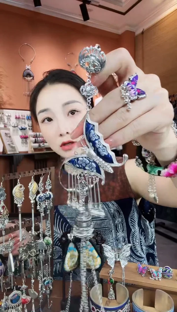 刺绣纯手工民族风压襟